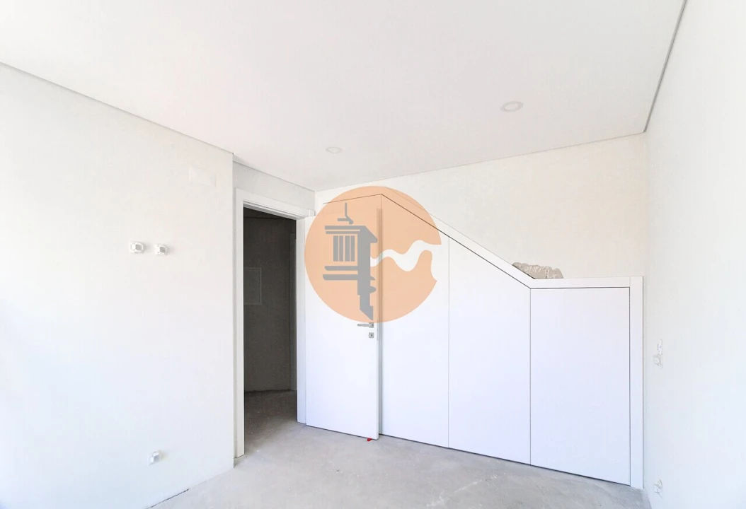 Apartamento T3 para Venda em Altura Foto 11