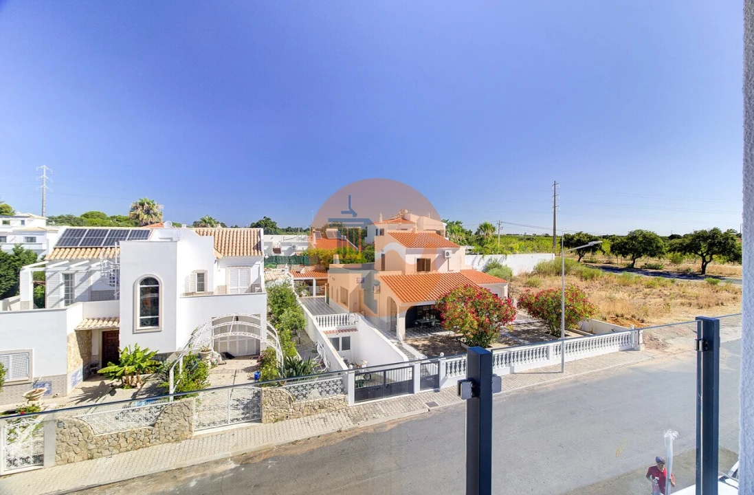 Apartamento T3 para Venda em Altura Foto 3