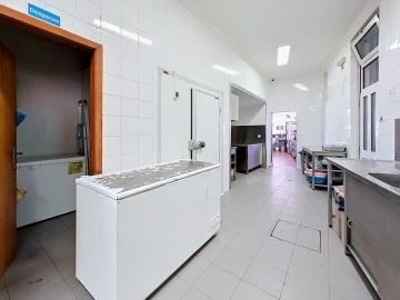 Loja para Venda em Samora Correia