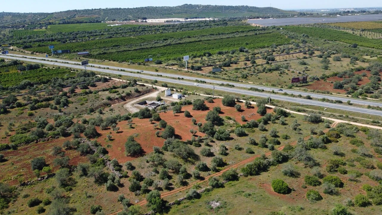 Terreno para Venda em Paderne Foto 1