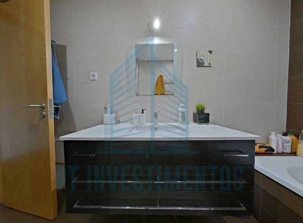Apartamento T2 para Venda em Glória e Vera Cruz Foto 16