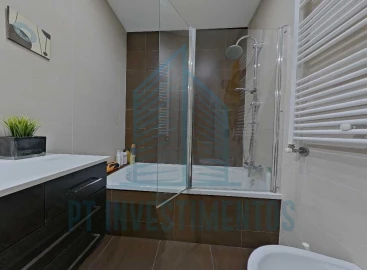 Apartamento T2 para Venda em Glória e Vera Cruz