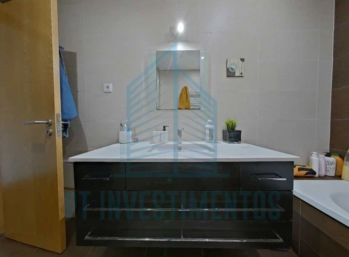 Apartamento T2 para Venda em Glória e Vera Cruz Foto 16