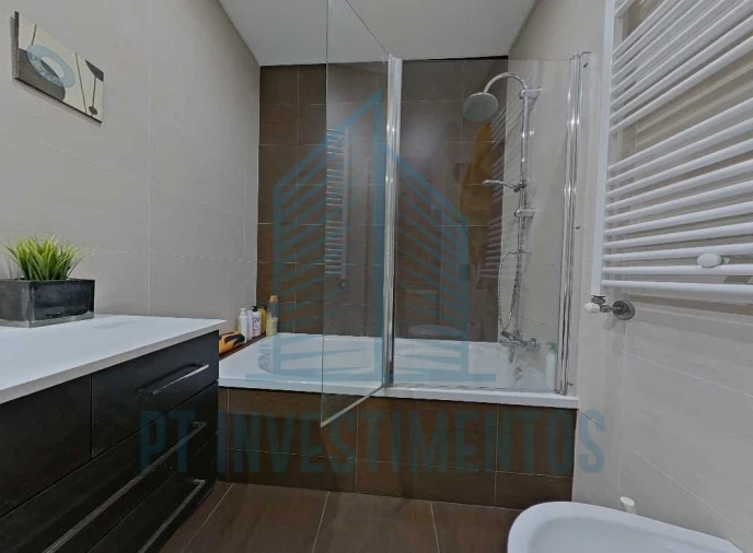 Apartamento T2 para Venda em Glória e Vera Cruz Foto 17