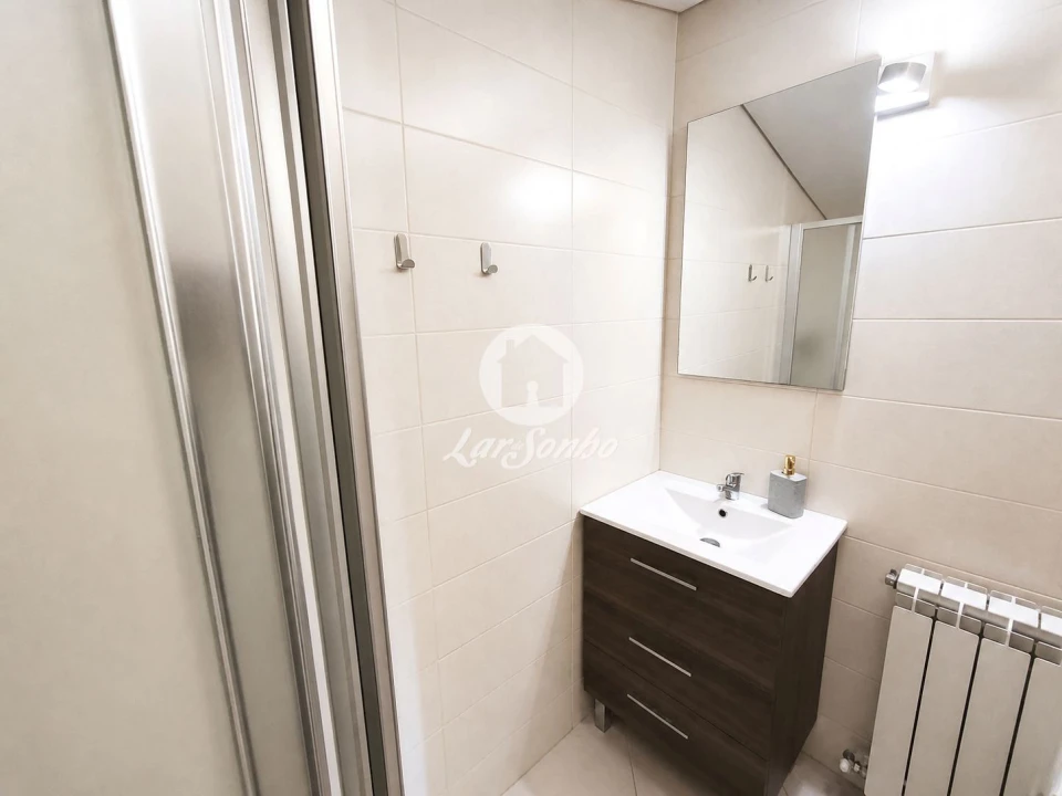 Apartamento T3 para Venda em Repeses e São Salvador Foto 18
