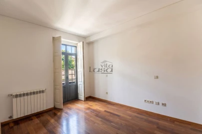 Apartamento T2 para Arrendamento em Arcozelo