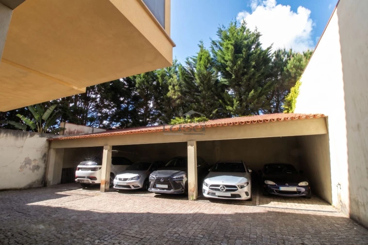 Apartamento T2 para Arrendamento em Arcozelo Foto 13