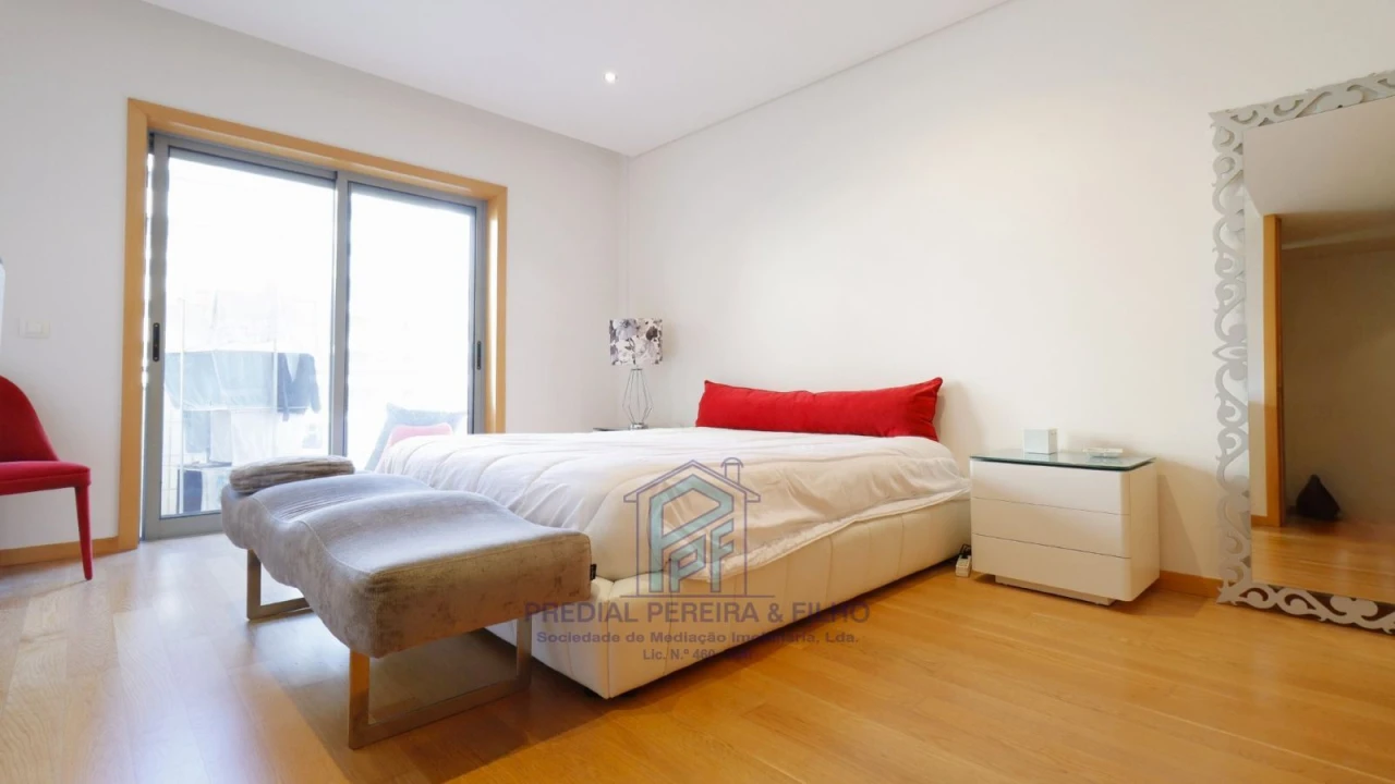 Apartamento T2 para Venda em Rio Tinto Foto 17