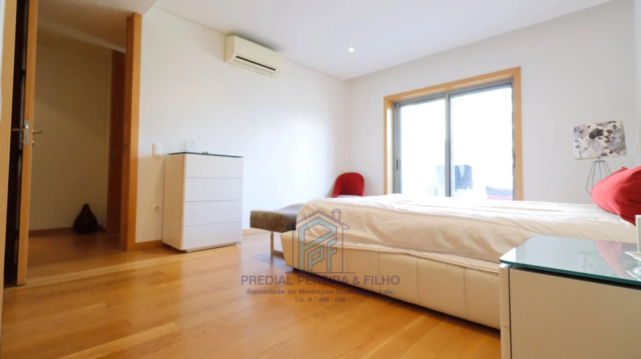Apartamento T2 para Venda em Rio Tinto Foto 22