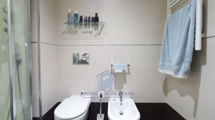 Apartamento T2 para Venda em Rio Tinto Foto 15