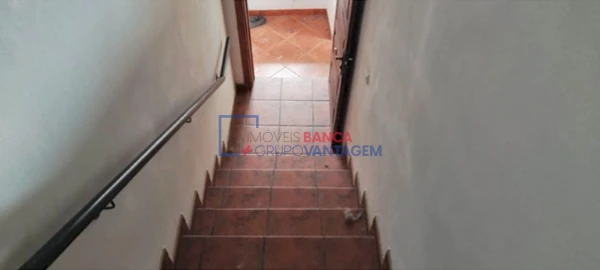 Moradia T4 para Venda em Vila Nova de Monsarros