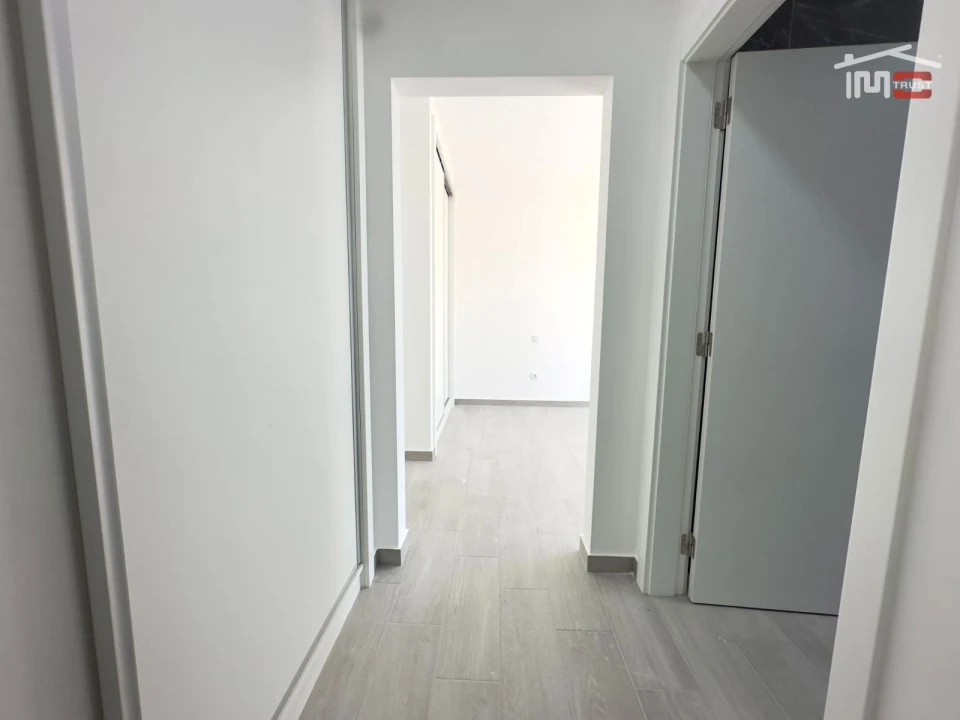 Moradia T5 para Venda em Atalaia e Alto Estanqueiro-Jardia Foto 23
