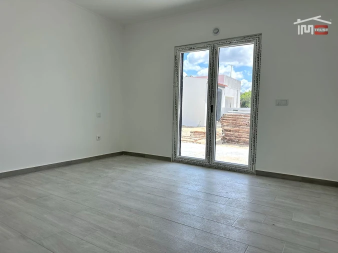 Moradia T5 para Venda em Atalaia e Alto Estanqueiro-Jardia Foto 28