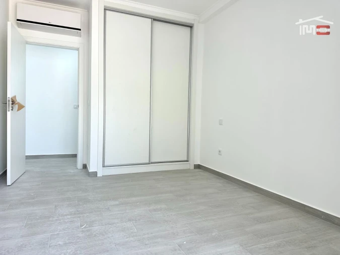 Moradia T5 para Venda em Atalaia e Alto Estanqueiro-Jardia Foto 31