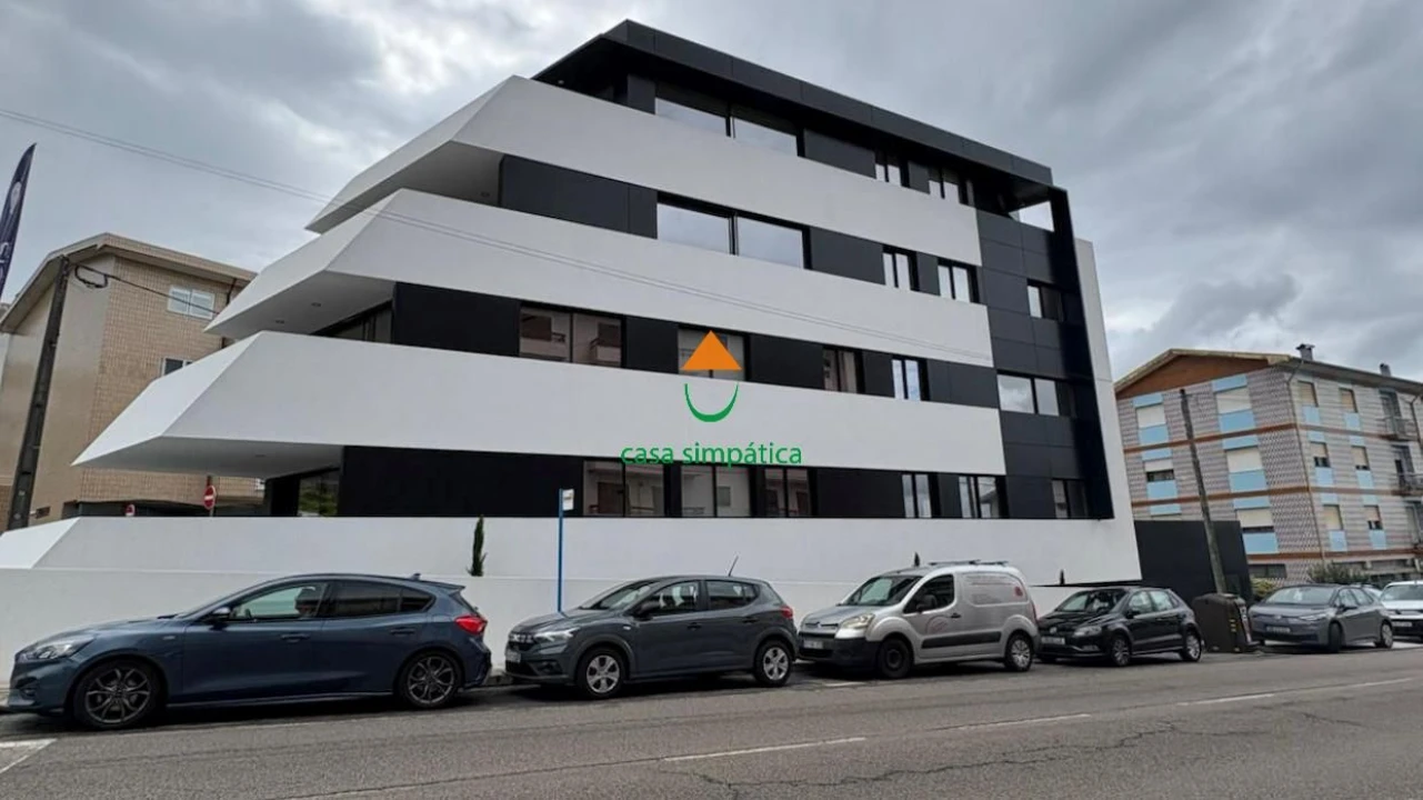 Apartamento T3 para Venda em Gondomar (São Cosme), Valbom e Jovim Foto 1