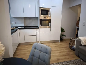 Apartamento T2 para Venda em Benfica