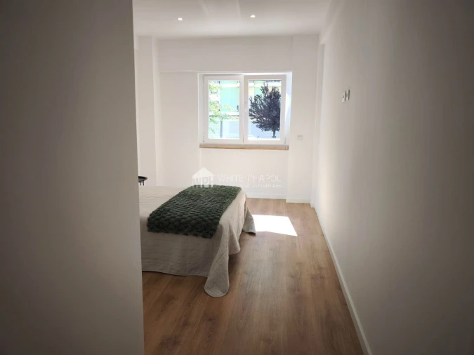 Apartamento T2 para Venda em Benfica Foto 9