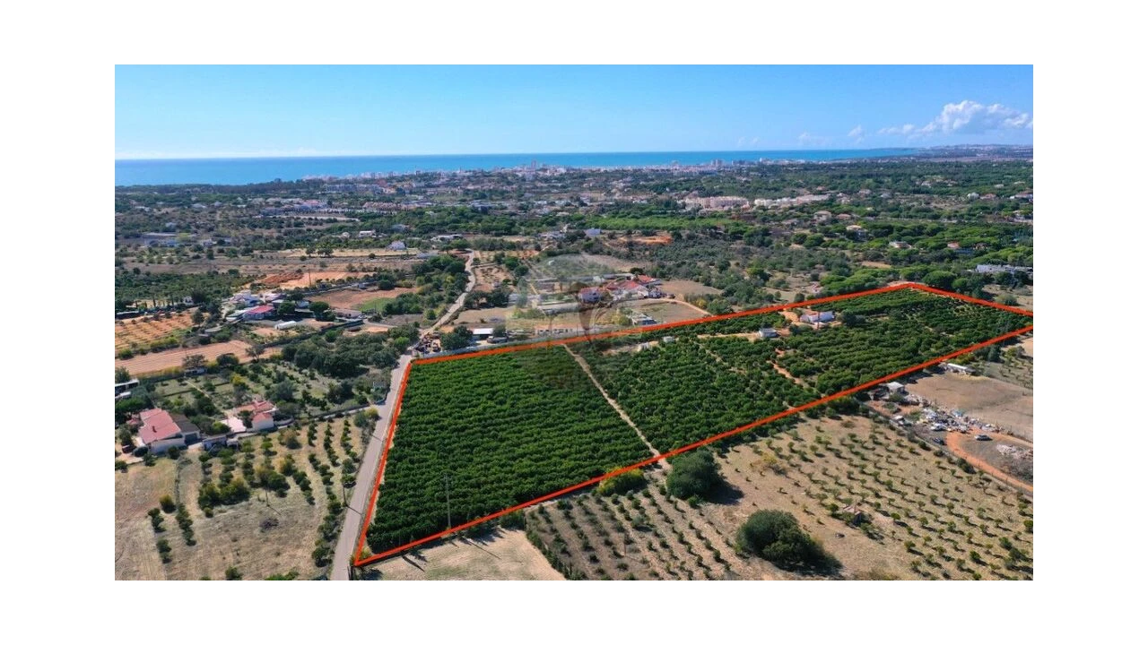 Terreno para Venda em Quarteira Foto 14