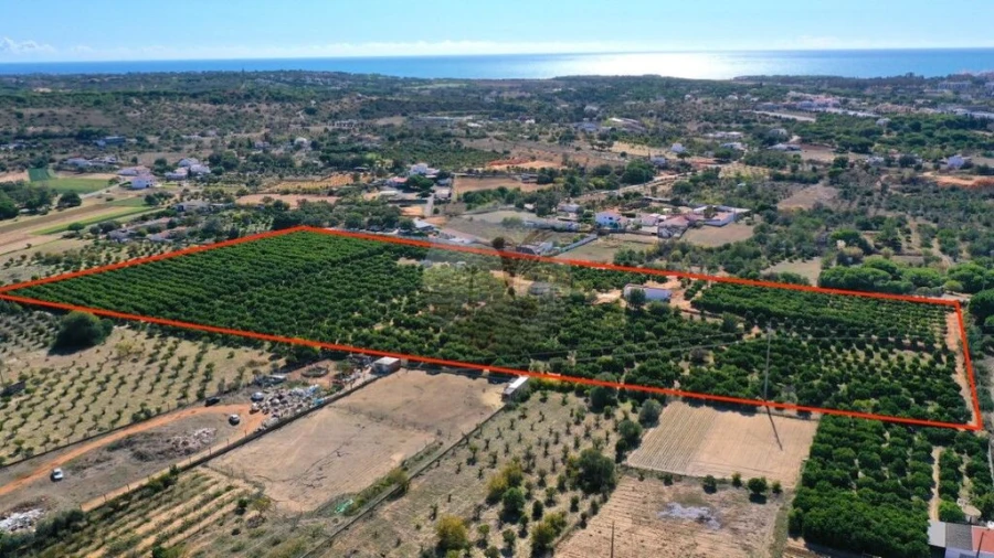 Terreno para Venda em Quarteira Foto 13