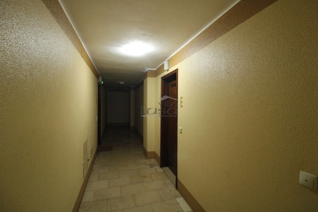 Apartamento T1 para Arrendamento em Paranhos Foto 10