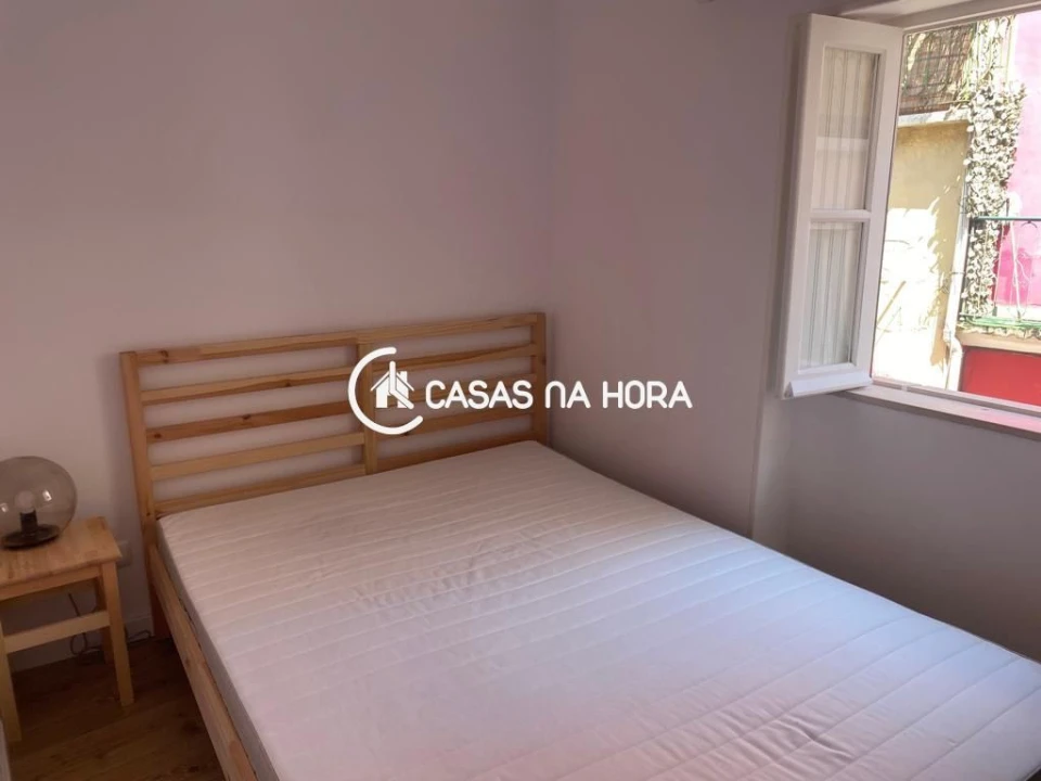 Apartamento T1 para Venda em Santa Maria Maior Foto 11
