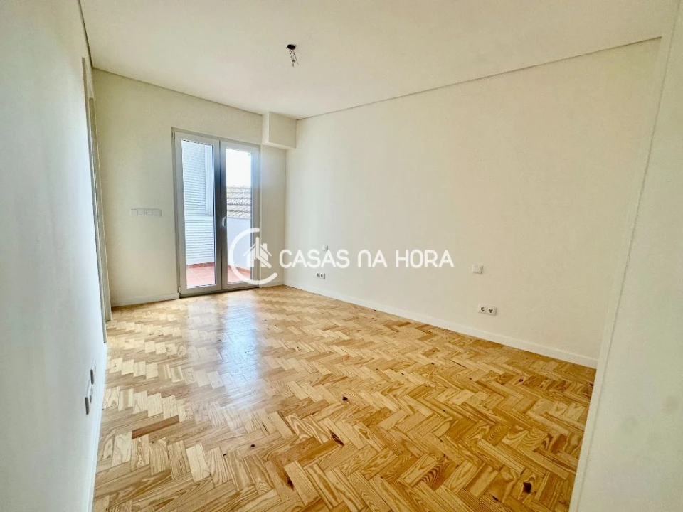 Apartamento T2 para Arrendamento em Alcochete Foto 15