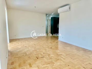 Apartamento T2 para Arrendamento em Alcochete