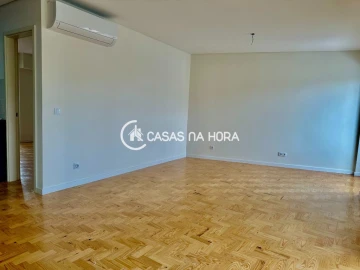 Apartamento T2 para Arrendamento em Alcochete