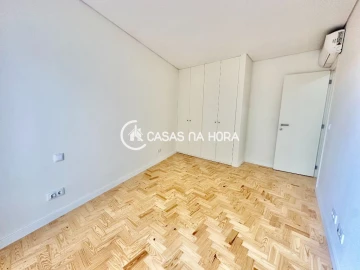 Apartamento T2 para Arrendamento em Alcochete