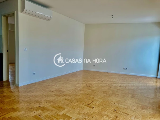Apartamento T2 para Arrendamento em Alcochete Foto 7