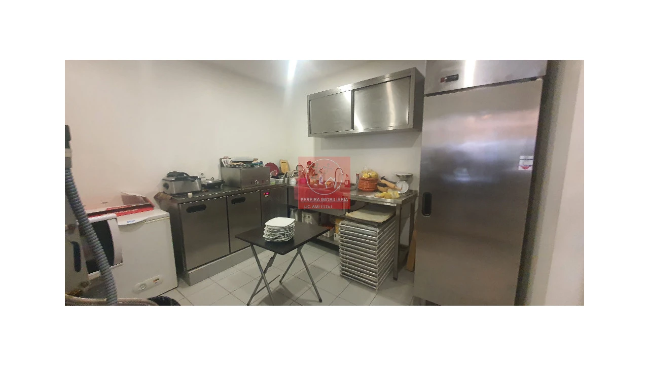 Negócio para Venda em Vila Nova de Anha Foto 2