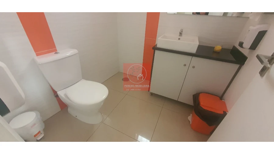 Negócio para Venda em Vila Nova de Anha Foto 8