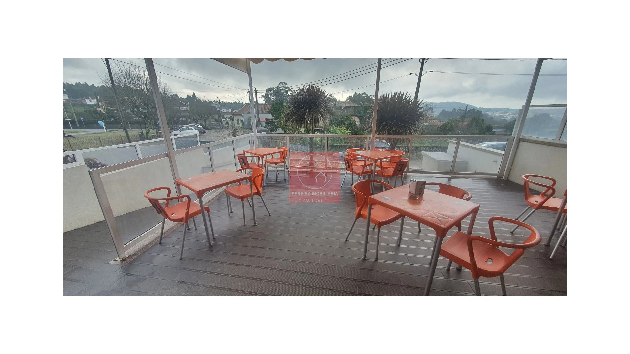 Negócio para Venda em Vila Nova de Anha Foto 3