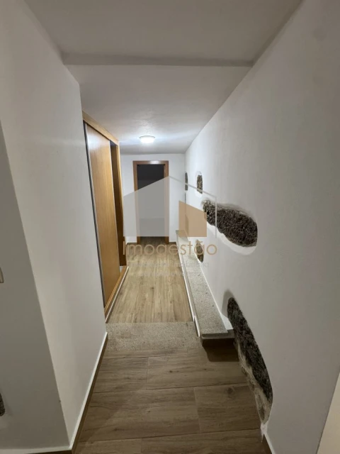 Moradia T3 para Venda em Candemil e Gondar
