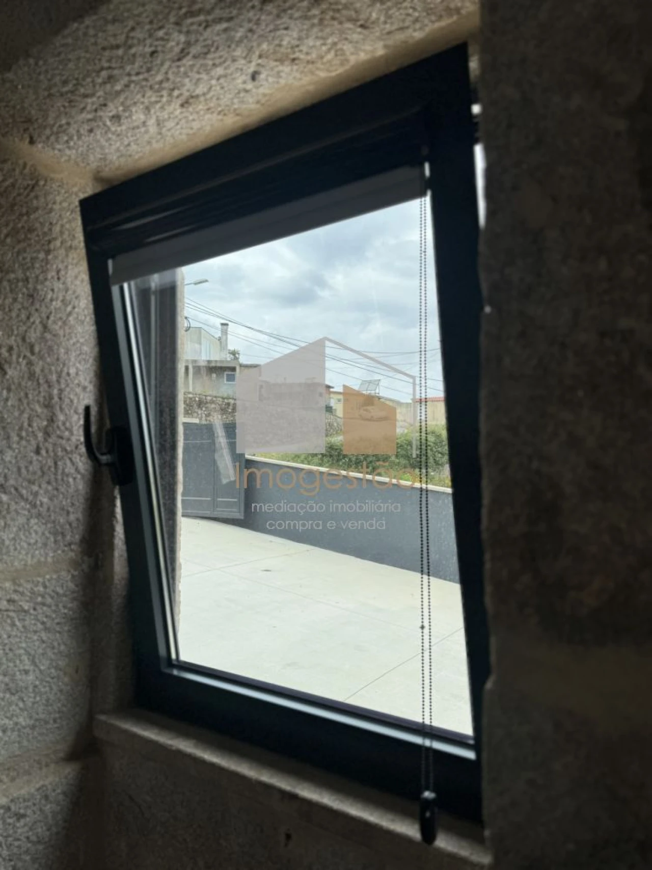 Moradia T3 para Venda em Candemil e Gondar Foto 12