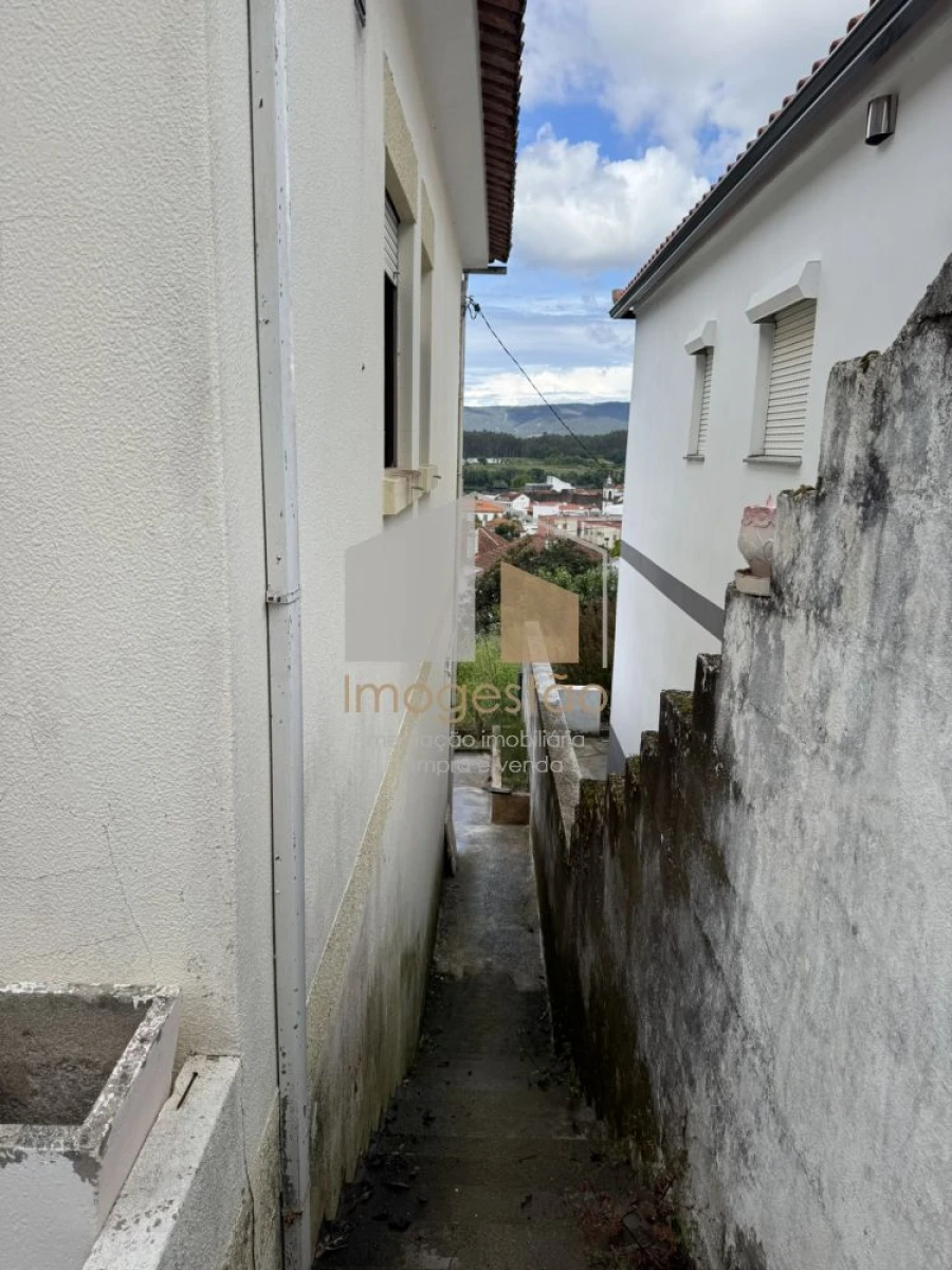 Moradia T3 para Venda em Vila Nova de Cerveira e Lovelhe Foto 7