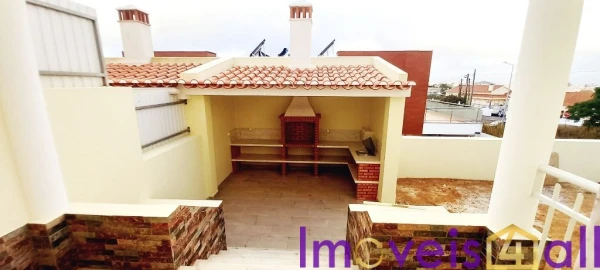 Moradia T3 para Venda em Mafra