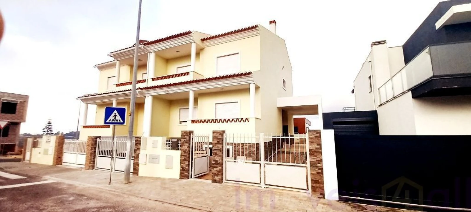 Moradia T3 para Venda em Mafra Foto 3