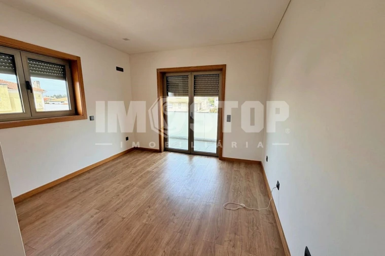 Moradia T4 para Venda em Albergaria-A-Velha e Valmaior Foto 8