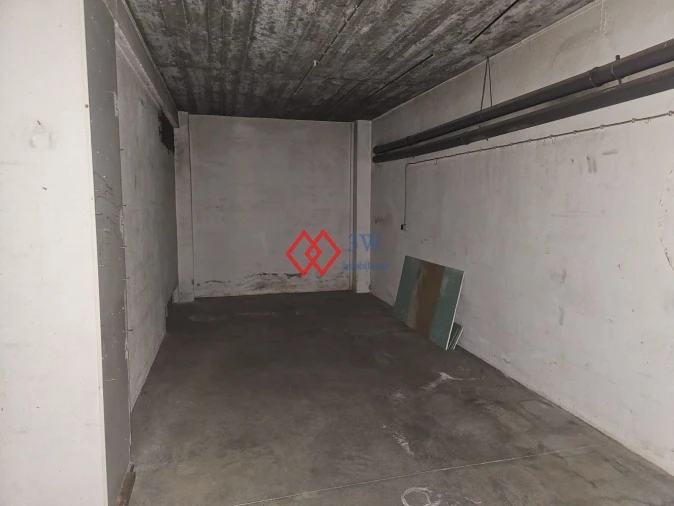 Garagem para Arrendamento em São João Baptista Foto 3