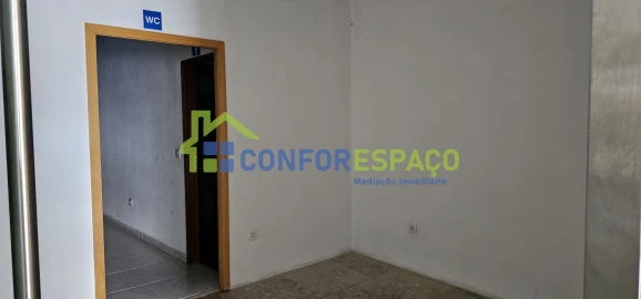 Loja para Arrendamento em Castelo Branco