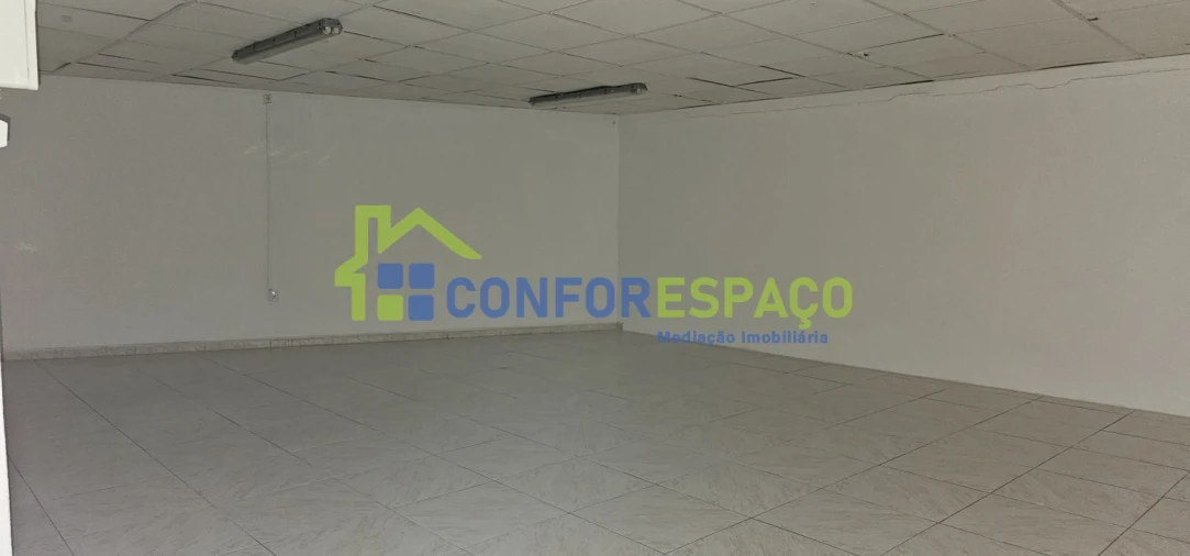 Loja para Arrendamento em Castelo Branco Foto 14