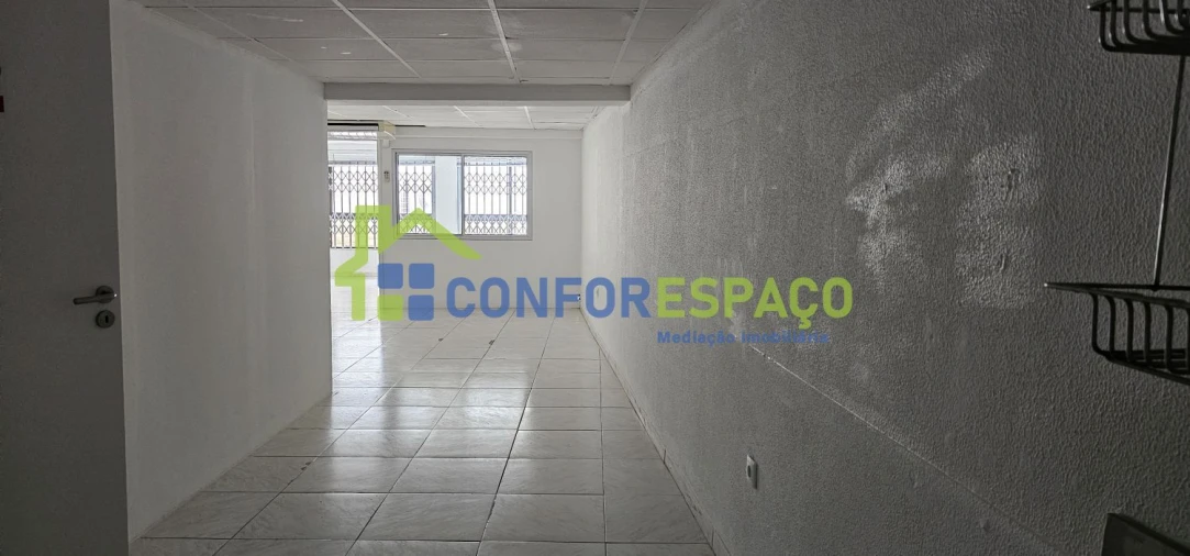 Loja para Arrendamento em Castelo Branco Foto 16