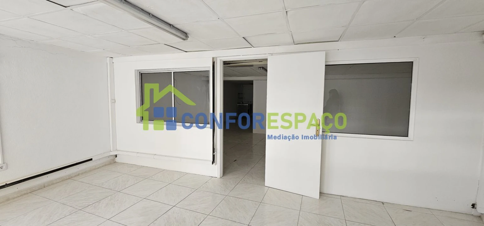 Loja para Arrendamento em Castelo Branco Foto 19