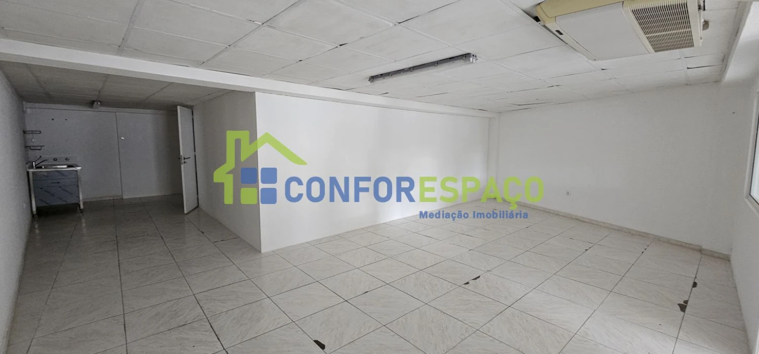 Loja para Arrendamento em Castelo Branco Foto 21