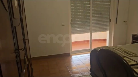 Moradia T4 para Arrendamento em Assunção, Ajuda, Salvador e Santo Ildefonso