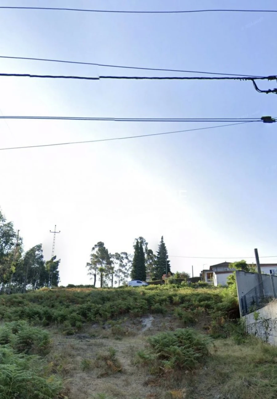 Terreno para Venda em Vinhos Foto 21