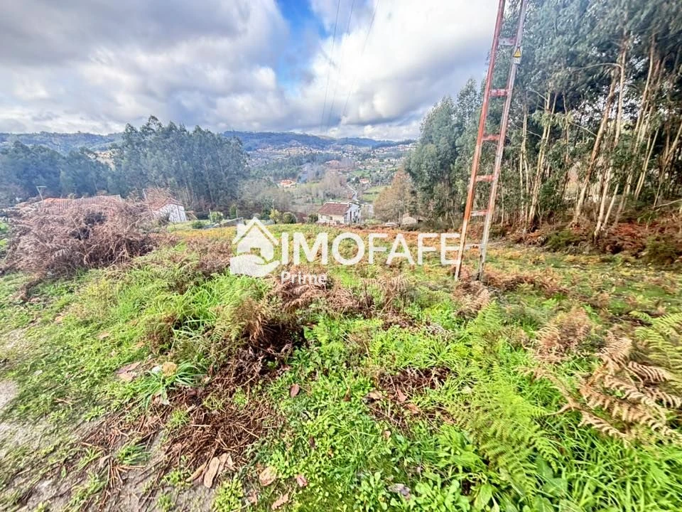 Terreno para Venda em Vinhos Foto 8