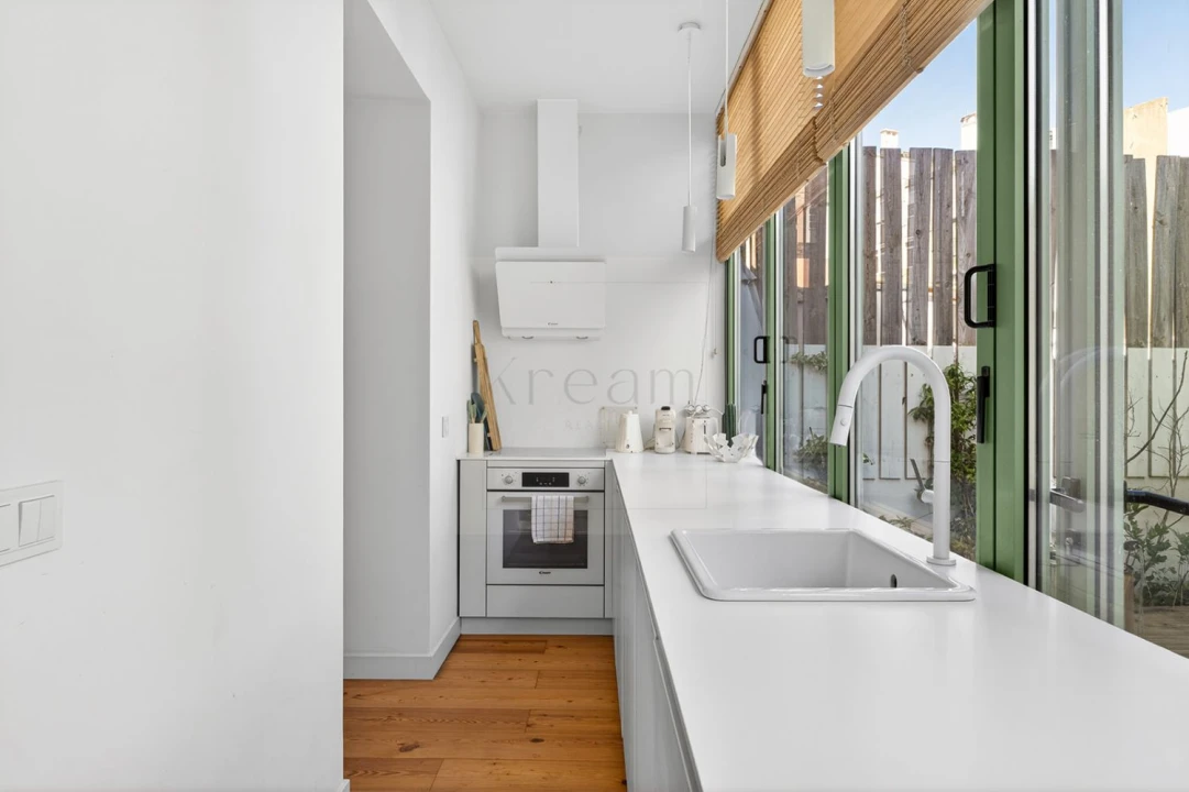 Apartamento T1 para Venda em Arroios Foto 3