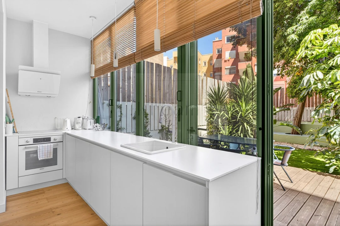 Apartamento T1 para Venda em Arroios Foto 2